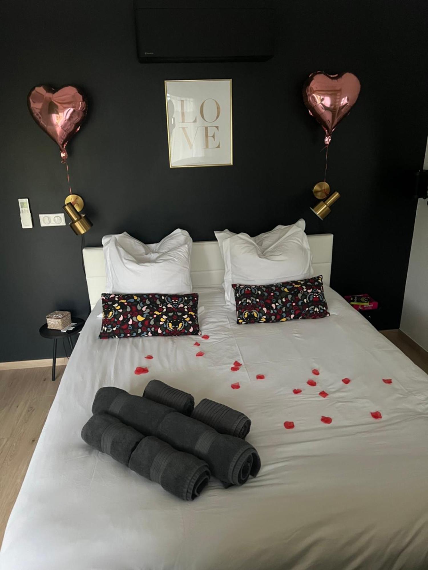 Apartment Romantique Avec Et Filet Suspendu *